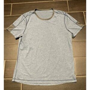 Lululemon Men's Medium Blue Shirt
